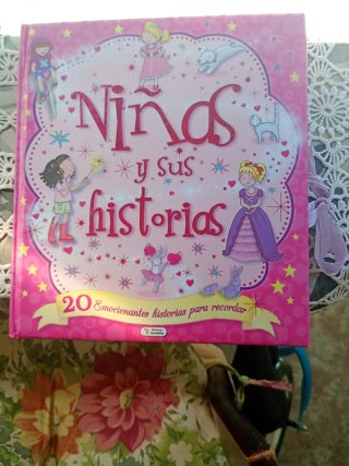 Niñas y sus historias