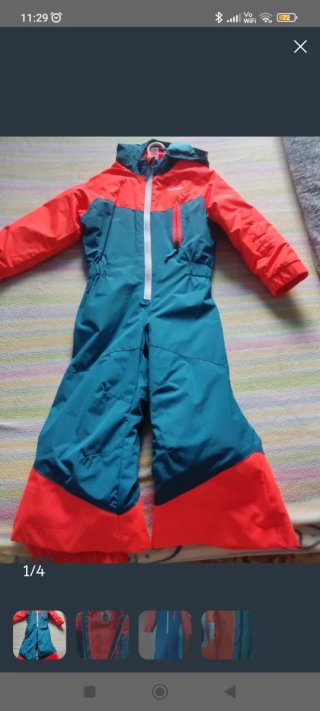 Dono 2 bolsas de ropa de 3 a 5 años