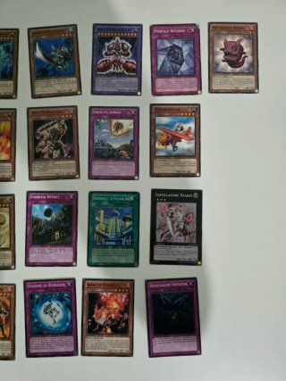 Mazzo 50 carte Yu-Gi-Oh!
