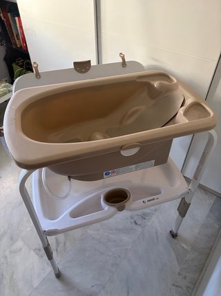 Bañera y Cambiador Jane 0-12 meses