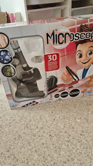 Microscopio infantil con accesorios