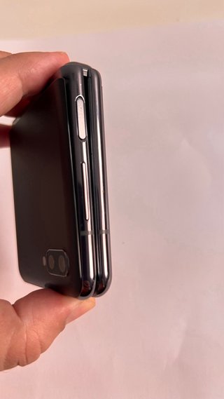 Samsung Galaxy Z Flip 5G Gris