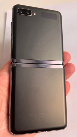 Samsung Galaxy Z Flip 5G Gris