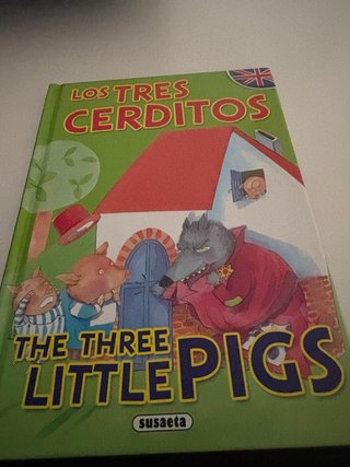 Libro los tres cerditos español ingles