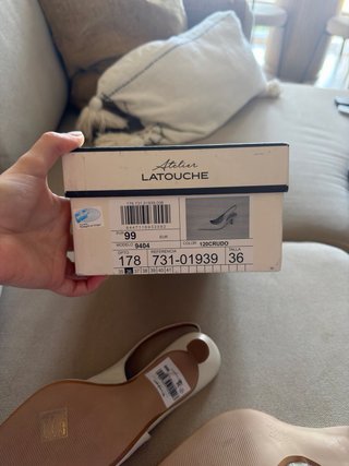 Zapatos Atelier LATOUCHE Tacon Bajo Beige