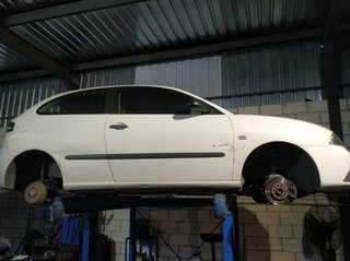 Válvula seat 353586 045129637a ibiza (6l1) cool