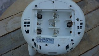 Radio CD Sony Verde ( solo funciona la radio)