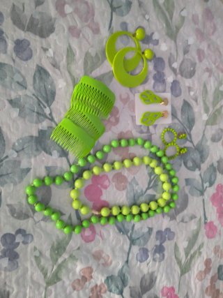 Conjunto abalorios flamenca verde limón