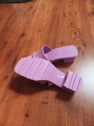 Sandalias plataforma goma rosa