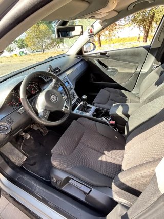 Volkswagen Passat 2010