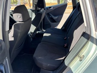 Volkswagen Passat 2010
