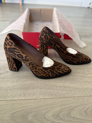 Zapatos animal print T.37