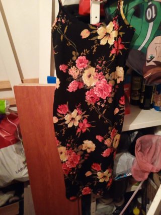 Vestido Shein floral negro talla S