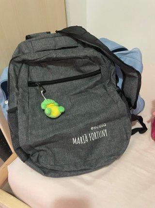 Mochila escolar gris Maria Fortuny