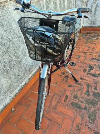 Bicicleta Paseo con Cesta y Casco