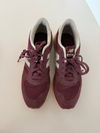 Zapatillas New Balance Granate Talla 42.5