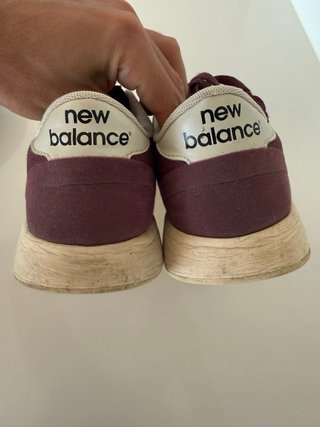 Zapatillas New Balance Granate Talla 42.5