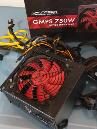 Fuente de alimentación Owlotech 750w