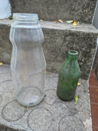 Botellas antiguas de vidrio