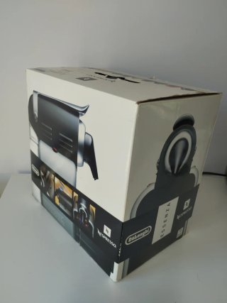 Cafetera Nespresso DeLonghi Essenza
