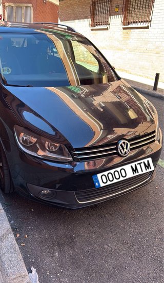 Volkswagen Touran 2012