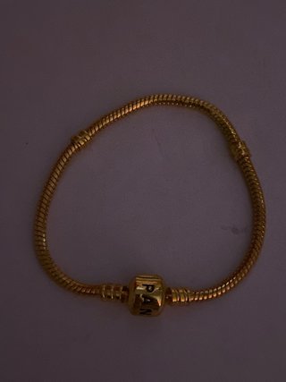 Pulsera Talla 17 Dorada
