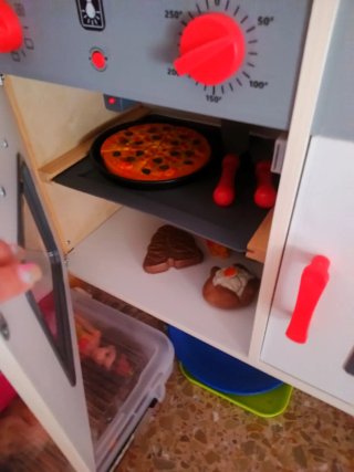 Cocina de juguete con accesorios