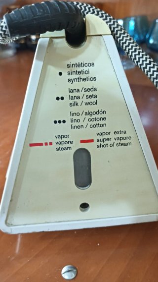 Plancha de ropa Braun vintage