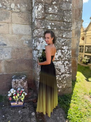Vestido de fiesta verde y negro palabra de honor