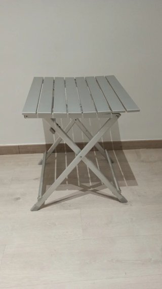 Mesa y sillas plegables para exterior