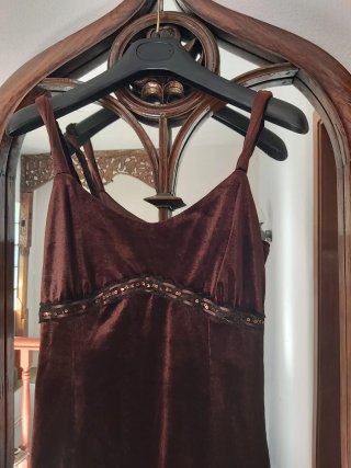 Vestido fiesta terciopelo marrón chocolate