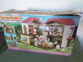 Casa Sylvanian Families con muñecos