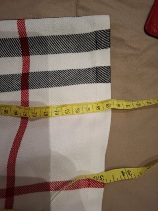 Pañuelo estilo Burberry Cuadros Rojo Blanco