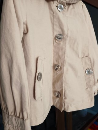 Gabardina niña beige talla 92cm 2 años