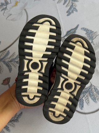 Sandalias niño azul y rojo  Talla 26