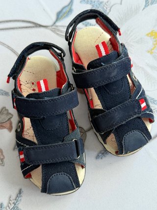Sandalias niño azul y rojo  Talla 26
