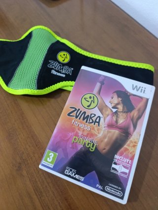 Pack Wii Fit Plus, Zumba Fitness, Wii Sports