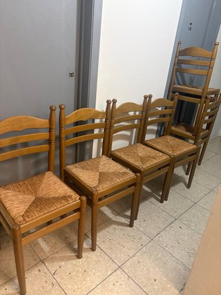 Sillas de madera y mimbre (4 unidades)