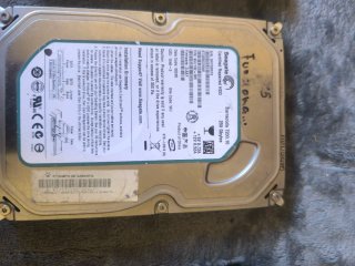 Lote 3 discos duros 1TB, 500GB, 250GB,
