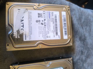 Lote 3 discos duros 1TB, 500GB, 250GB,