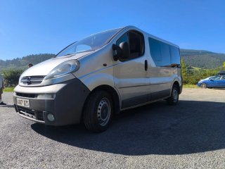 Opel Vivaro 2006