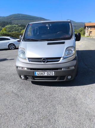 Opel Vivaro 2006