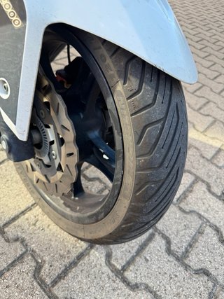 Kymco Xciting 300cc Scooter