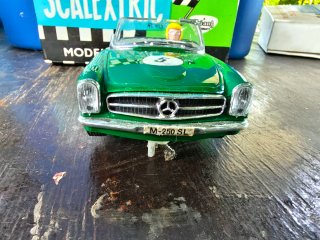 Coche Scalextric c33 mercedes sl