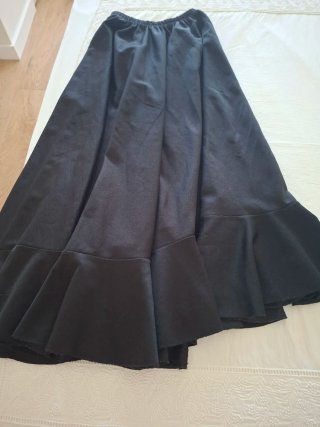 Falda flamenca niña negra.