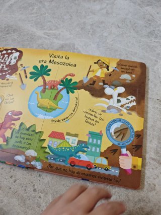 Libro de Dinosaurios para niños pequeños pestañas
