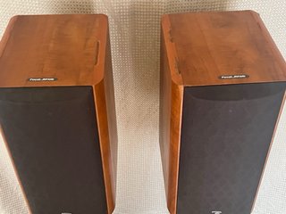 Altavoces Focal Chora 700 + Soportes