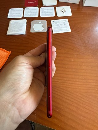 iPhone SE (3ª gen) RED