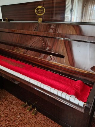 Piano vertical Schimmel Alemán - Renner