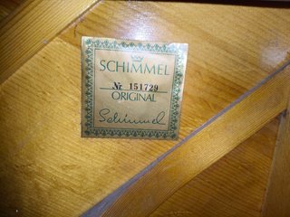 Piano vertical Schimmel Alemán - Renner